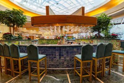 Indoor bar at Gloria Golf Resort