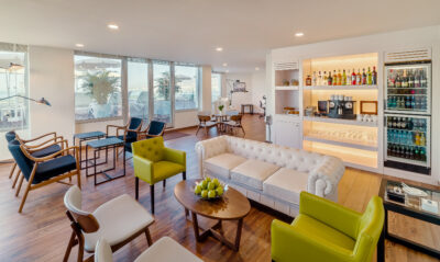 H10 Las Palmeras Hotel indoor seating & independent bar