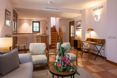 Hotel Villa Maria Suites lounge area