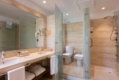 Hotel Villa Maria Suites bathroom