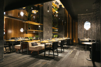 Salobre Hotel Resort indoor dining area