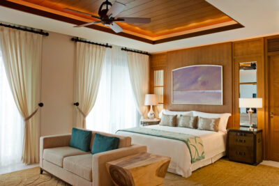 Double bed accommodation at The St Regis Saadiyat Island Resort with sofa