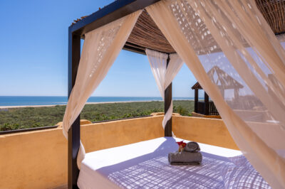 bed sea view vila gale isla canela