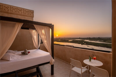 sunset vila gale isla canela