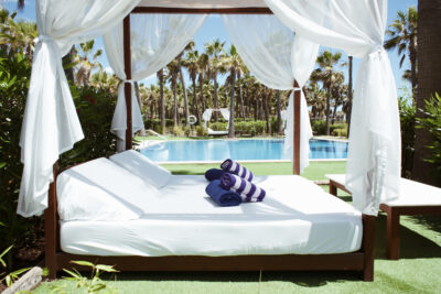 Wine & Books by the Sea