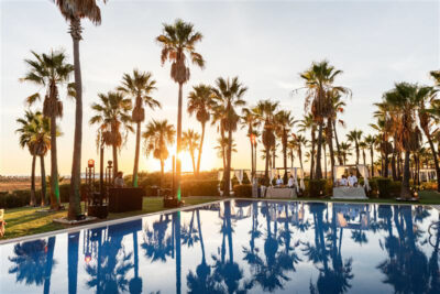 Wine & Books by the Sea