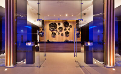 Wine & Books by the Sea