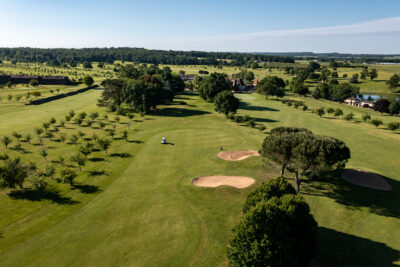 Aerial view of golf at Chateau des Vigiers