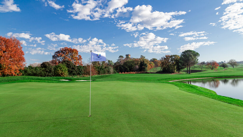 Marco Simone Golf & Country Club - flag green