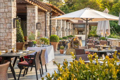outdoor restaurant