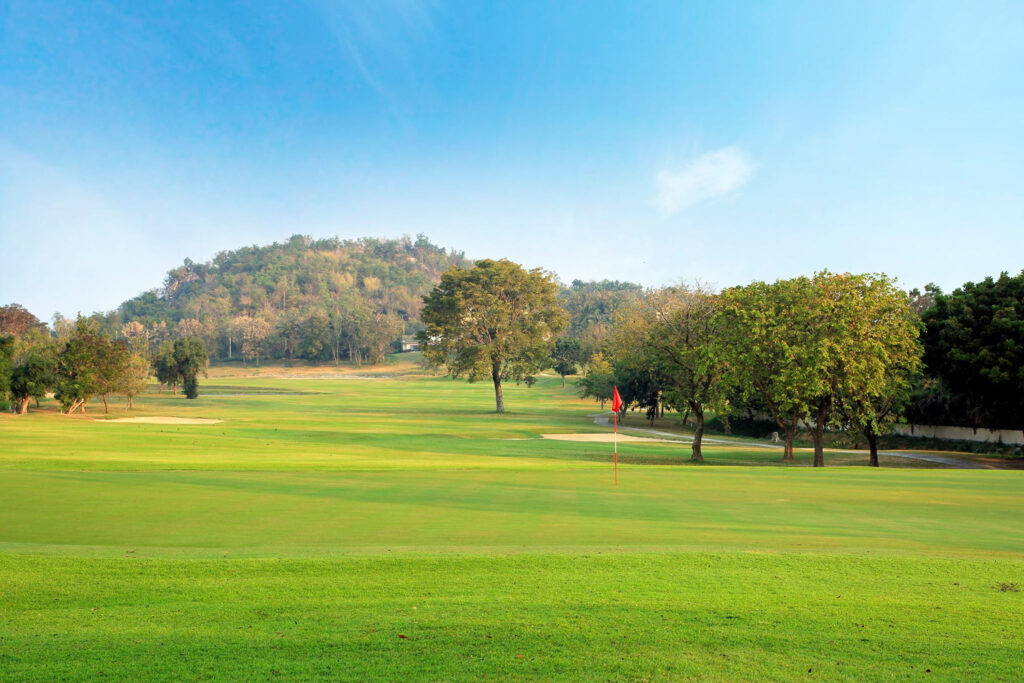 Palm Hills Golf Club