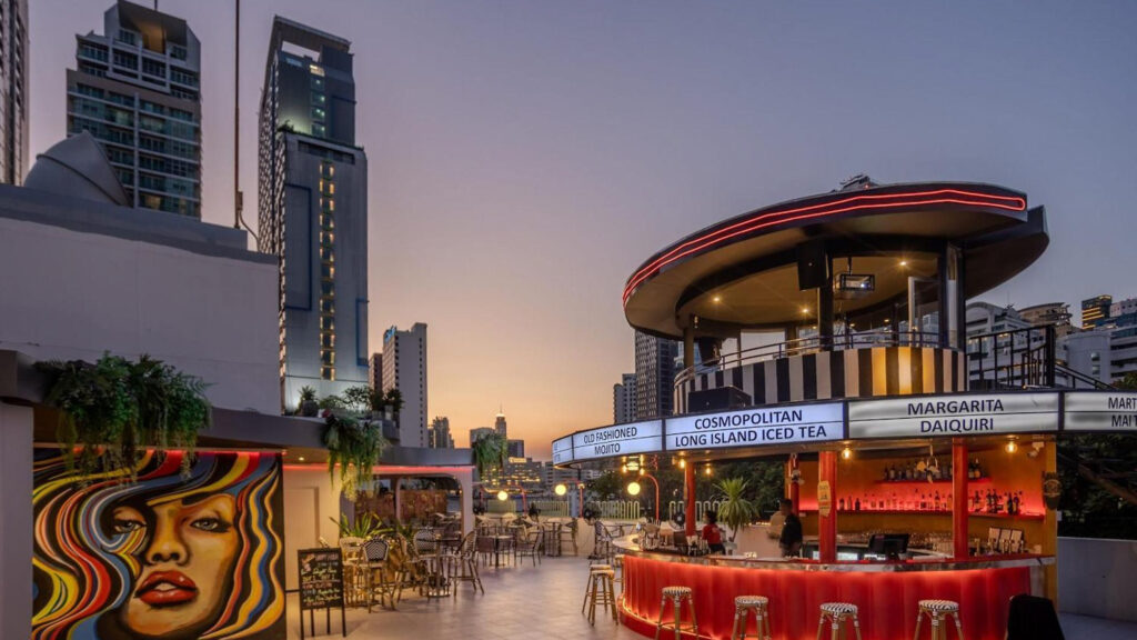 Radisson Suites Bangkok Sukhumvit