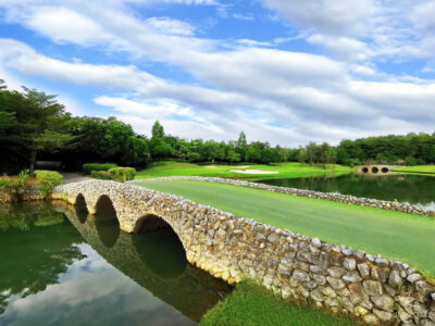 The RG City Golf Club