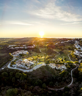 La Cala Short Course