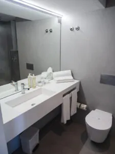 Hotel Baía - Sea View Room - Bathroom